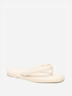 Clearance La Modeuse Tongs à bout carré et bride arrondie Beige