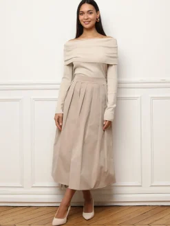 Hot La Modeuse Top à col bardot et manches longues Beige
