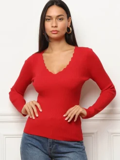 La Modeuse Top à décolleté festonné Rouge