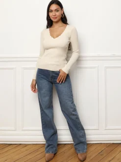 New La Modeuse Top à décolleté festonné Beige
