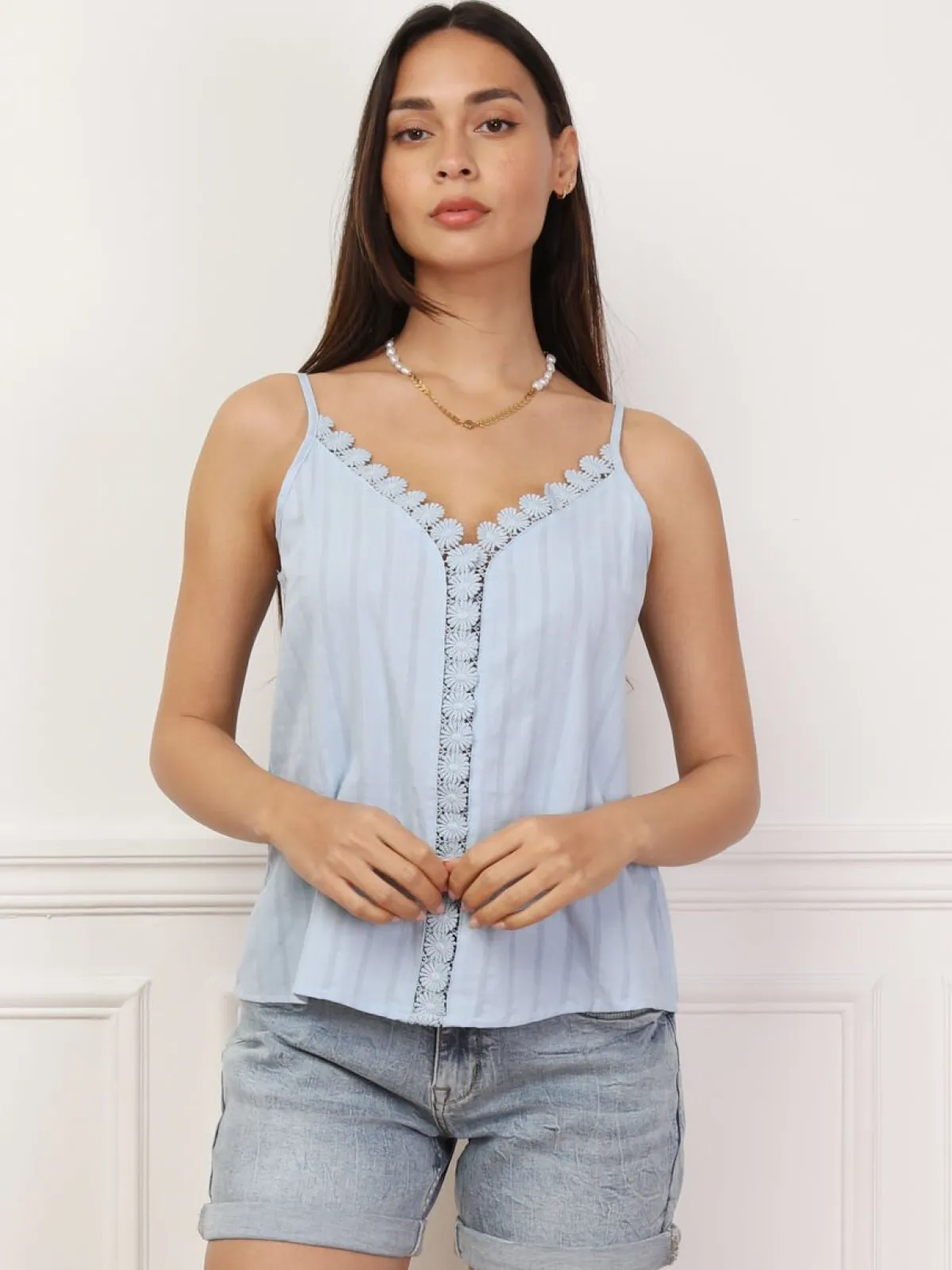 Online La Modeuse Top avec détails en crochet fleuri BleuClair