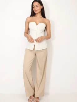 Clearance La Modeuse Top bustier avec boutons Beige
