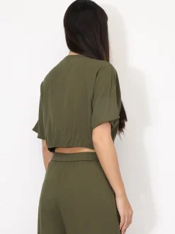 Discount La Modeuse Top cropped cache c艙ur Kaki