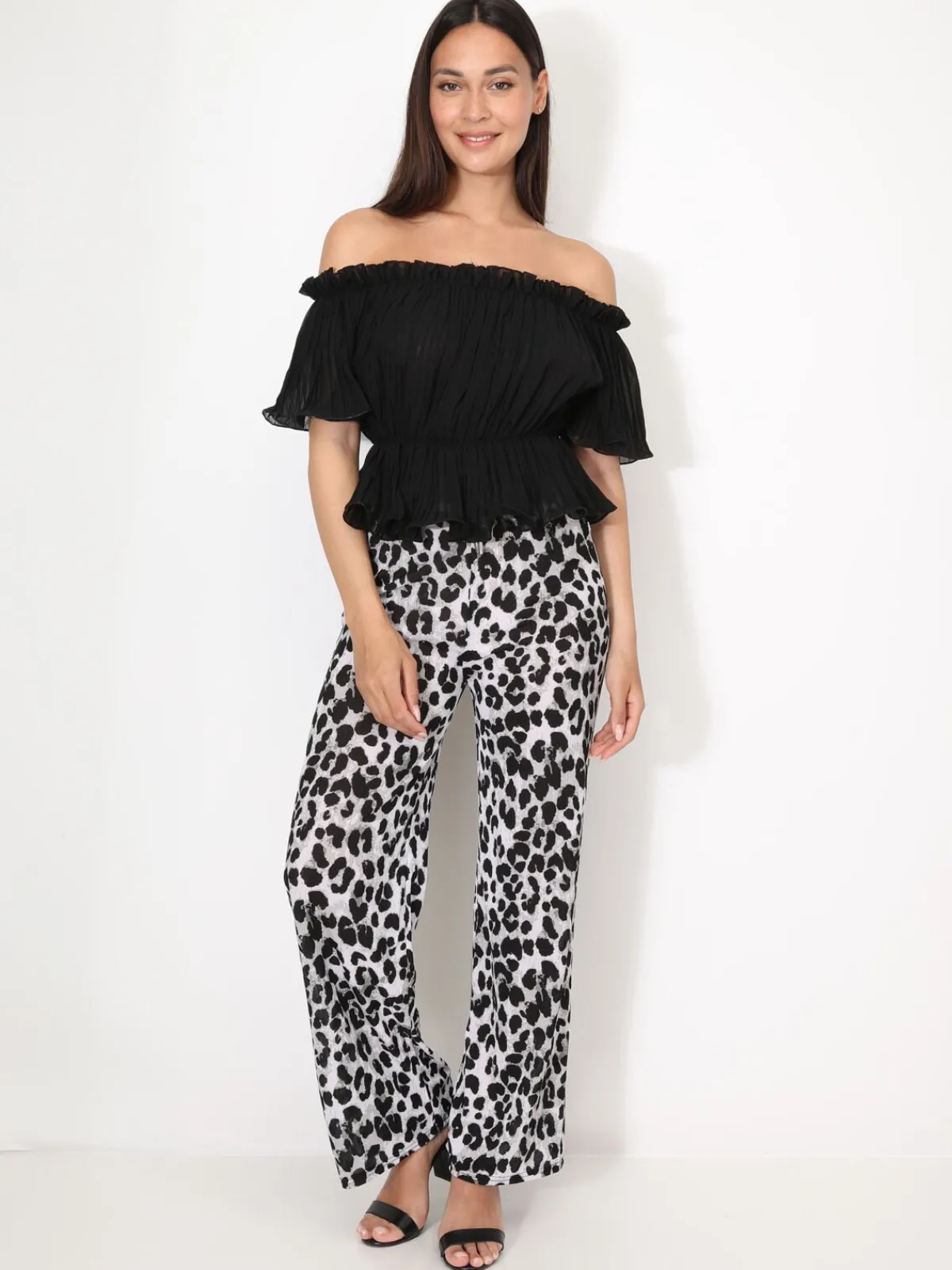 Clearance La Modeuse Top péplum plissé avec volants Noir