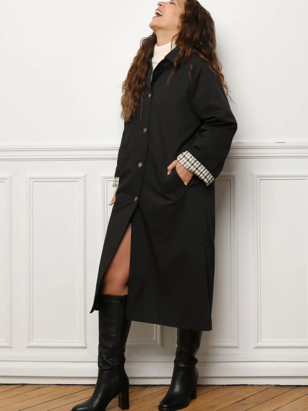 Online La Modeuse Trench oversize avec doublure à carreaux Noir