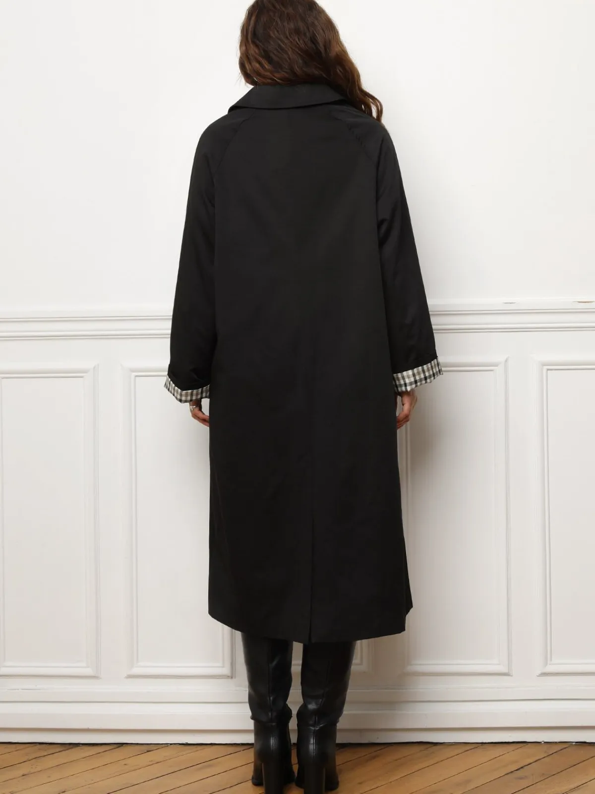 Online La Modeuse Trench oversize avec doublure à carreaux Noir
