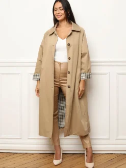 New La Modeuse Trench oversize avec doublure à carreaux Camel