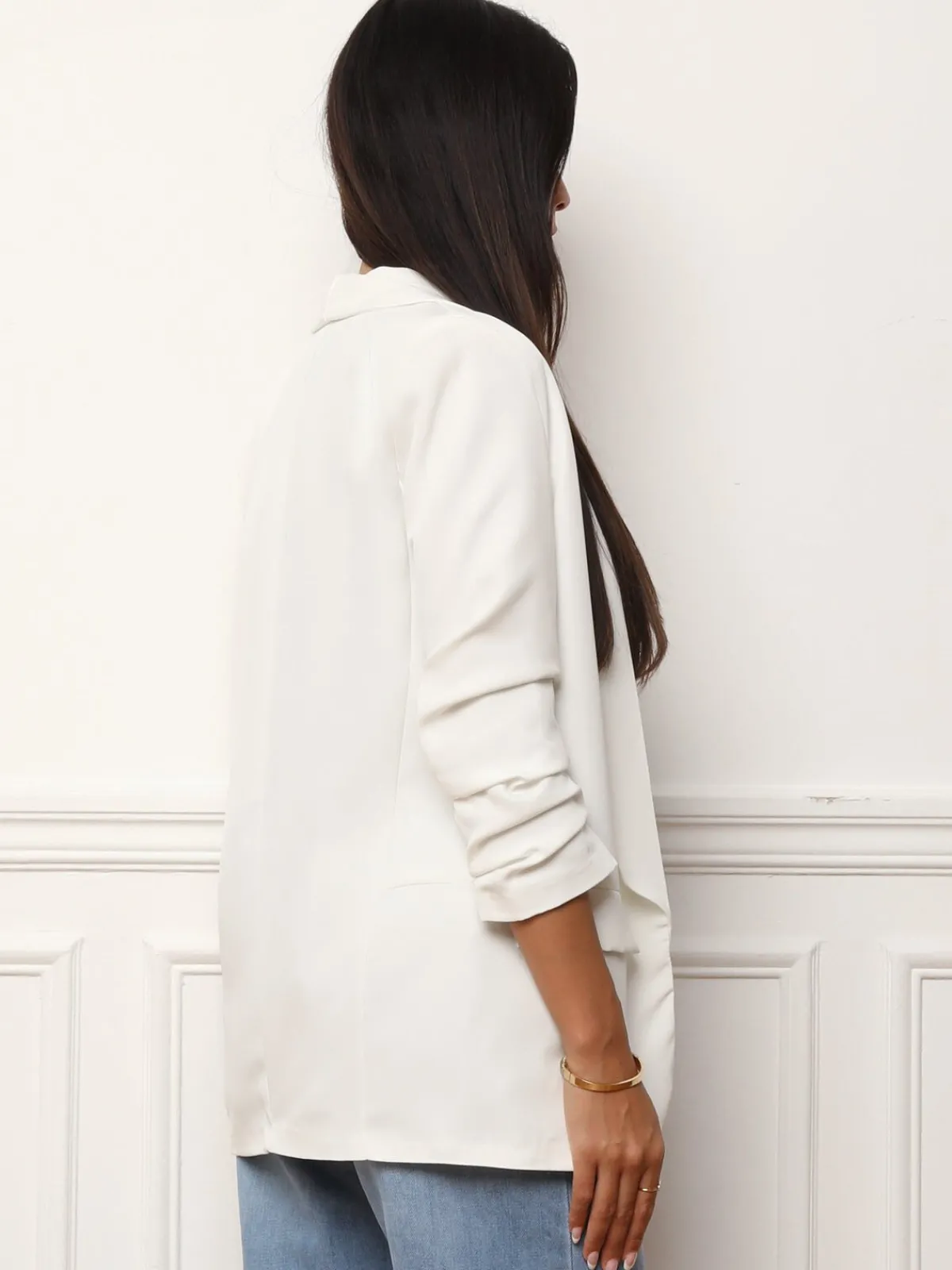 La Modeuse Veste blazer à manches retroussées Blanc