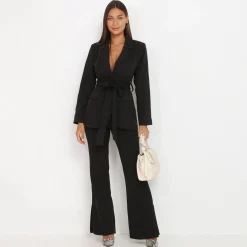 Discount La Modeuse Veste blazer à nouer Noir