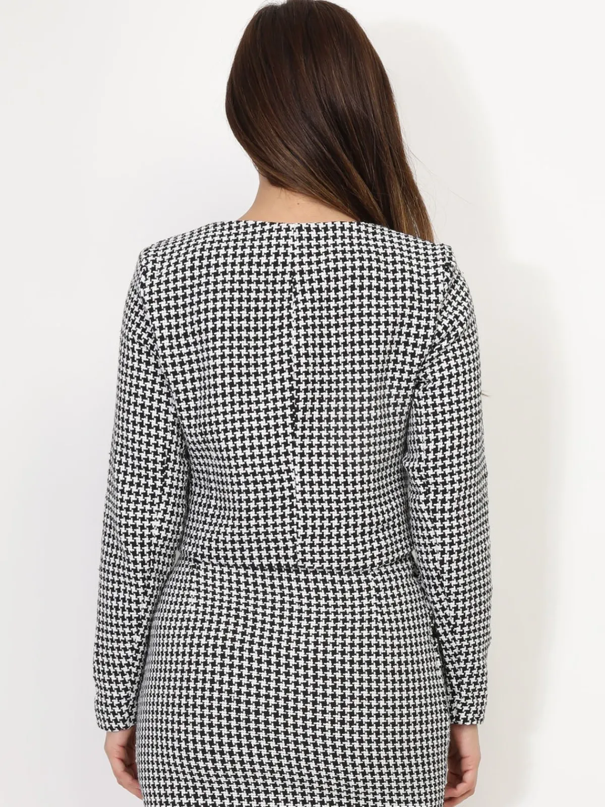 Discount La Modeuse Veste courte en tweed à boutons argentés Noir