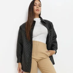 Best La Modeuse Veste surchemise matelassée Noir
